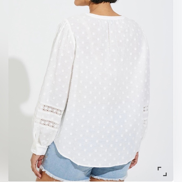 ๐NWT๐Pretty Torrid Clip Dot Lace Trim Top - 3x - Picture 3 of 7